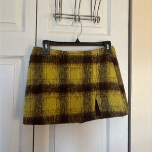Line & Dot Revolve Skirt